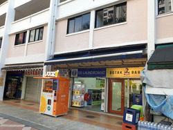 Jurong East Street 21 (D22), Shop House #427879371